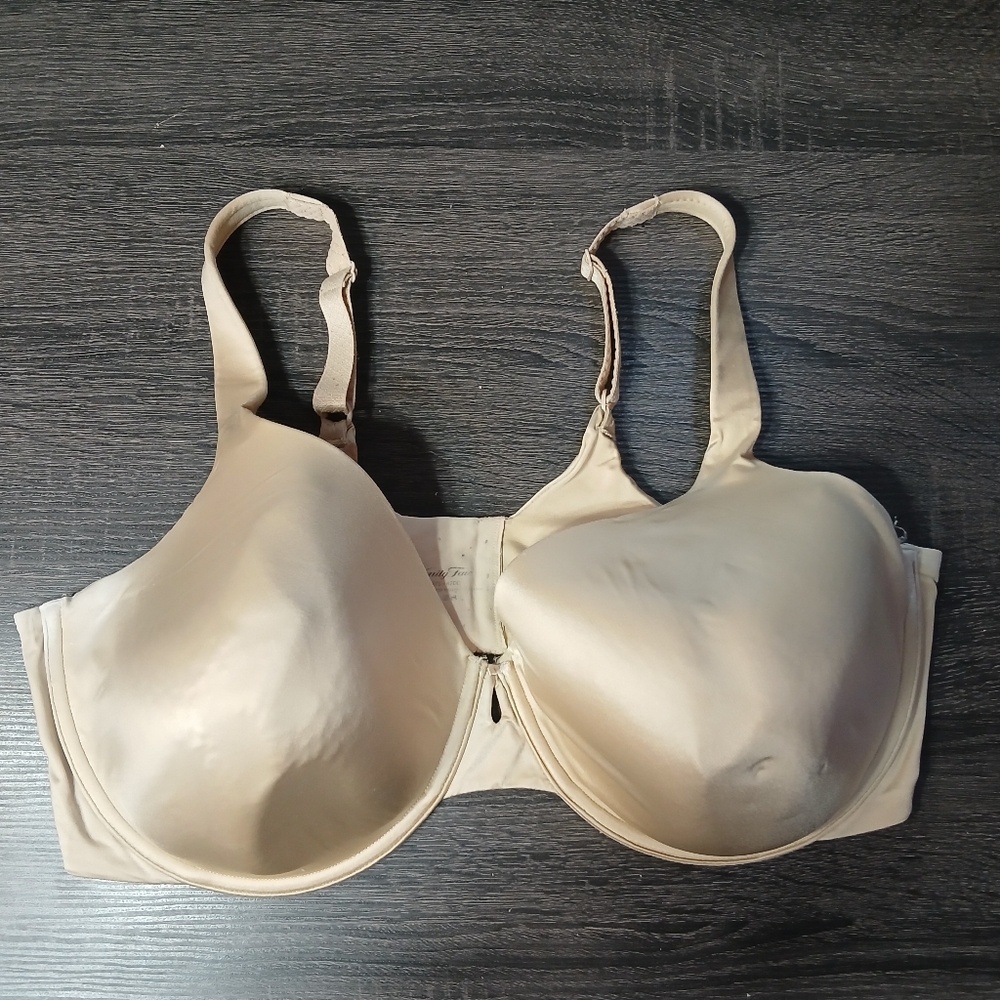 Vanity Fair Beautiful Benefits Full Figure Contour Bra 42DD